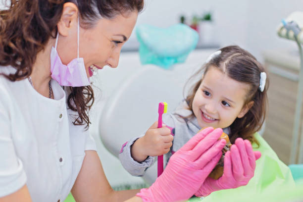 Best Tooth Extraction  in Mount Pulaski, IL